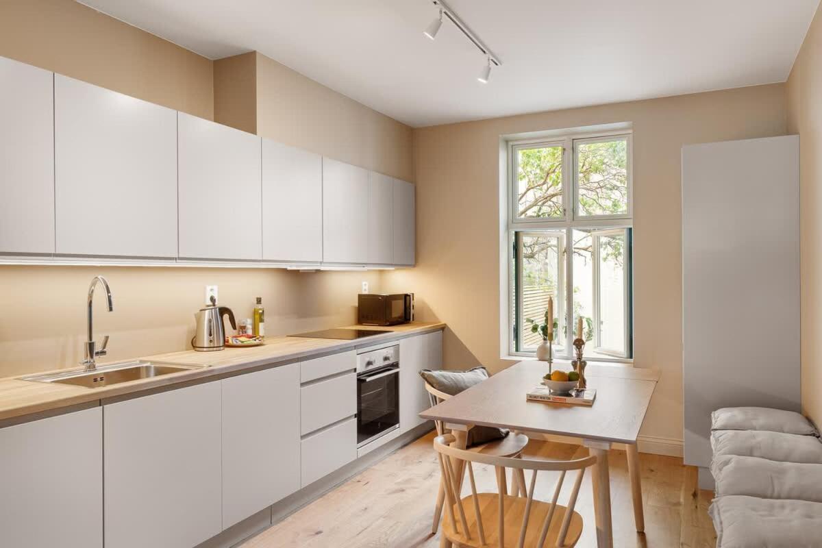 Dinbnb Gruenerlokka I 1 & 2-bedroom Lägenhet *